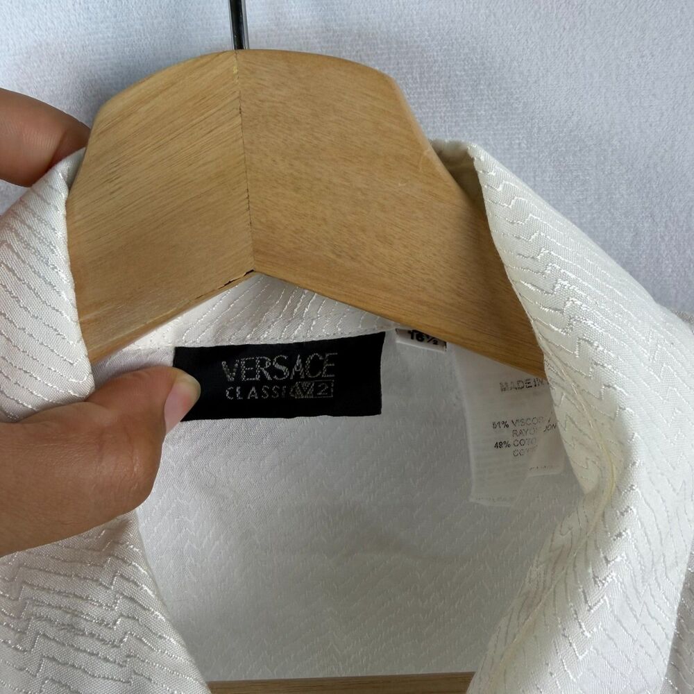 Versace Classic V2 White Zigzag Jacquard Texture Long Sleeve Shirt Size L - Picture 6 of 8
